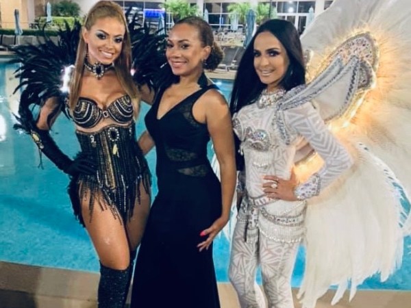 The Introverted Extrovert